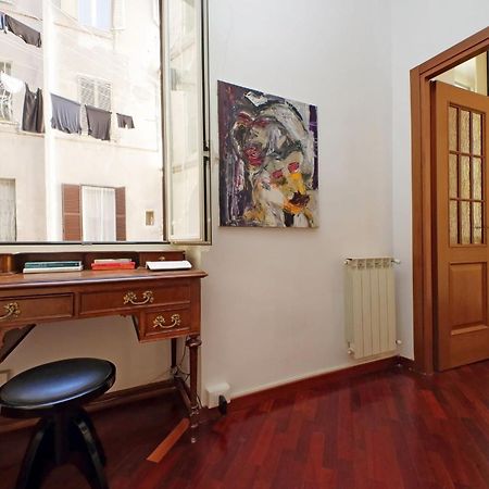 1 Bd With Balcony San Giovanni By Halldis Rom Exterior foto