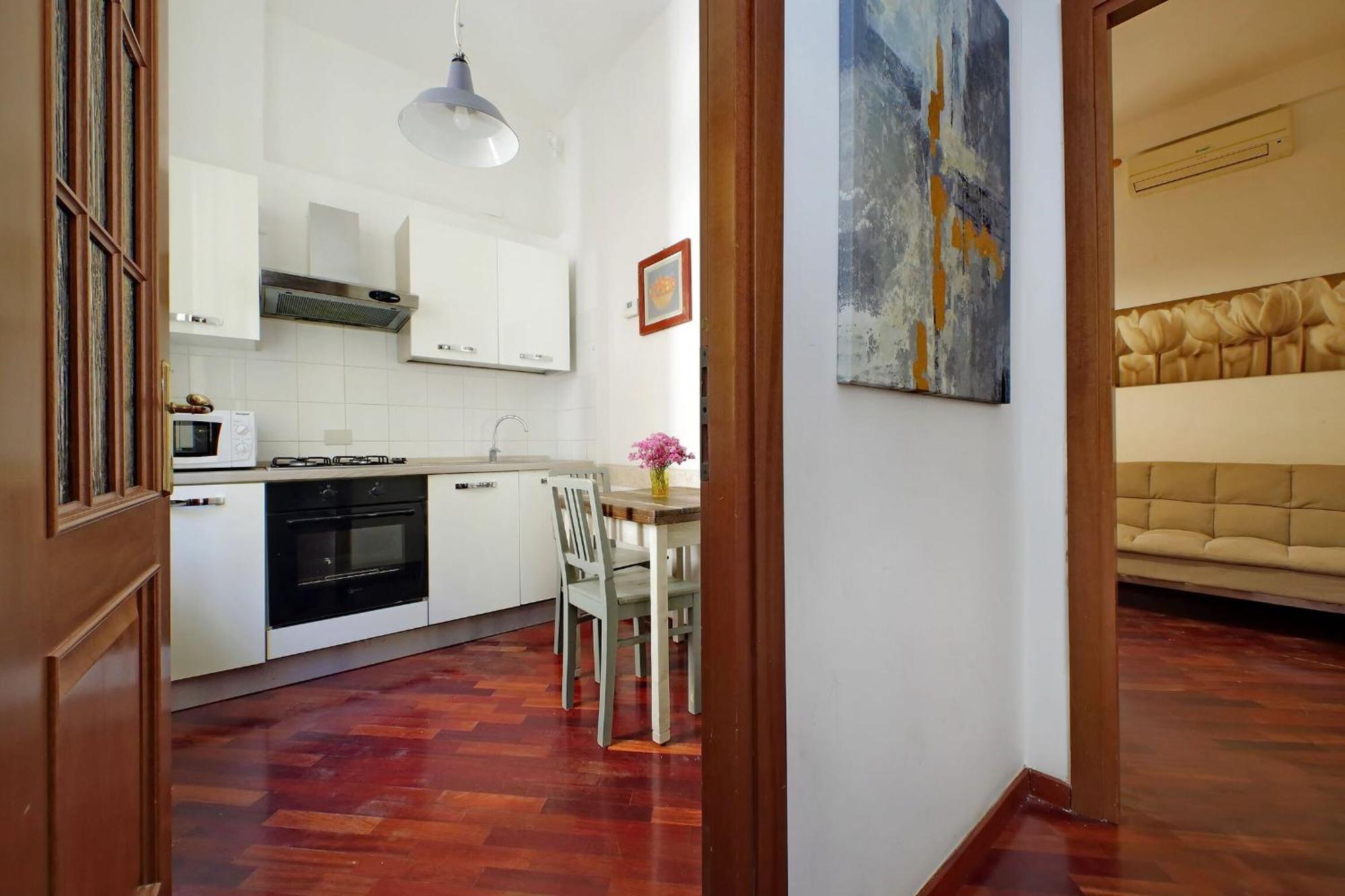 1 Bd With Balcony San Giovanni By Halldis Rom Exterior foto